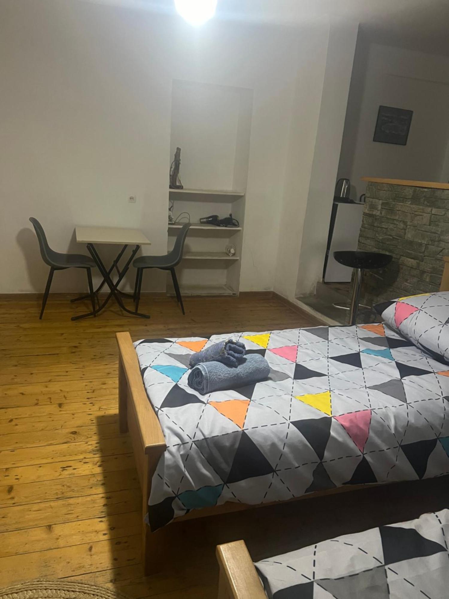 Vera Apartment ティビリシ エクステリア 写真